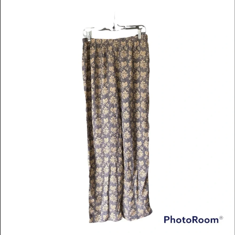 Vintage Blue floral 100% Rayon wide leg size 2X